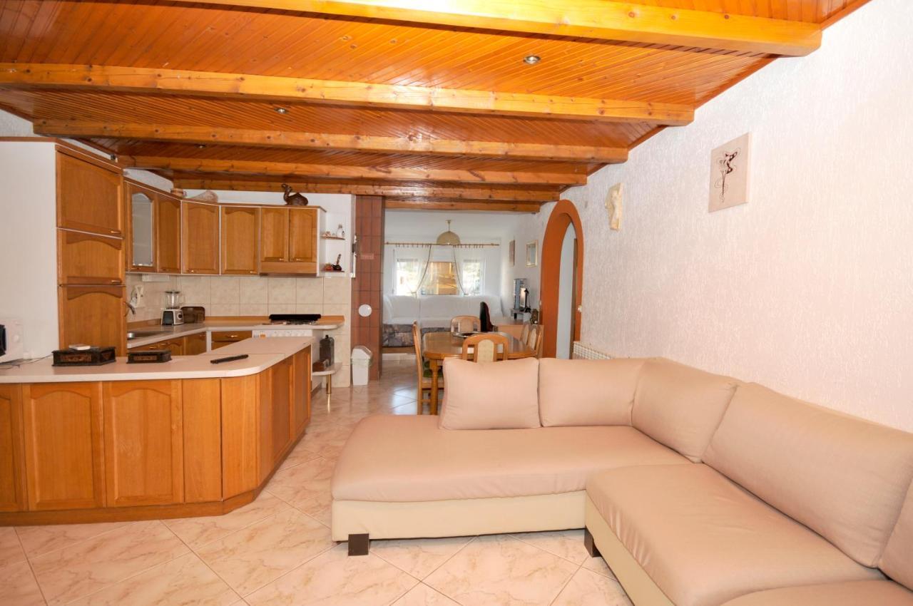Elena Apartmán Trogir
